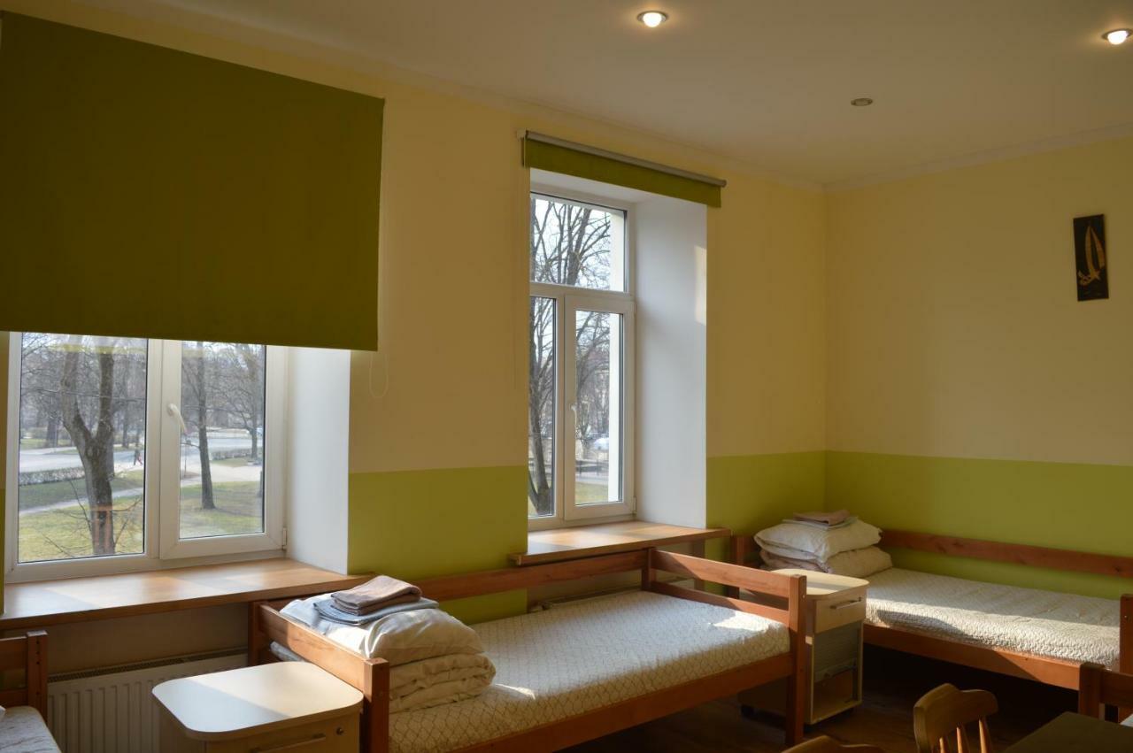 Gogol Park Hostel รีกา ภายนอก รูปภาพ