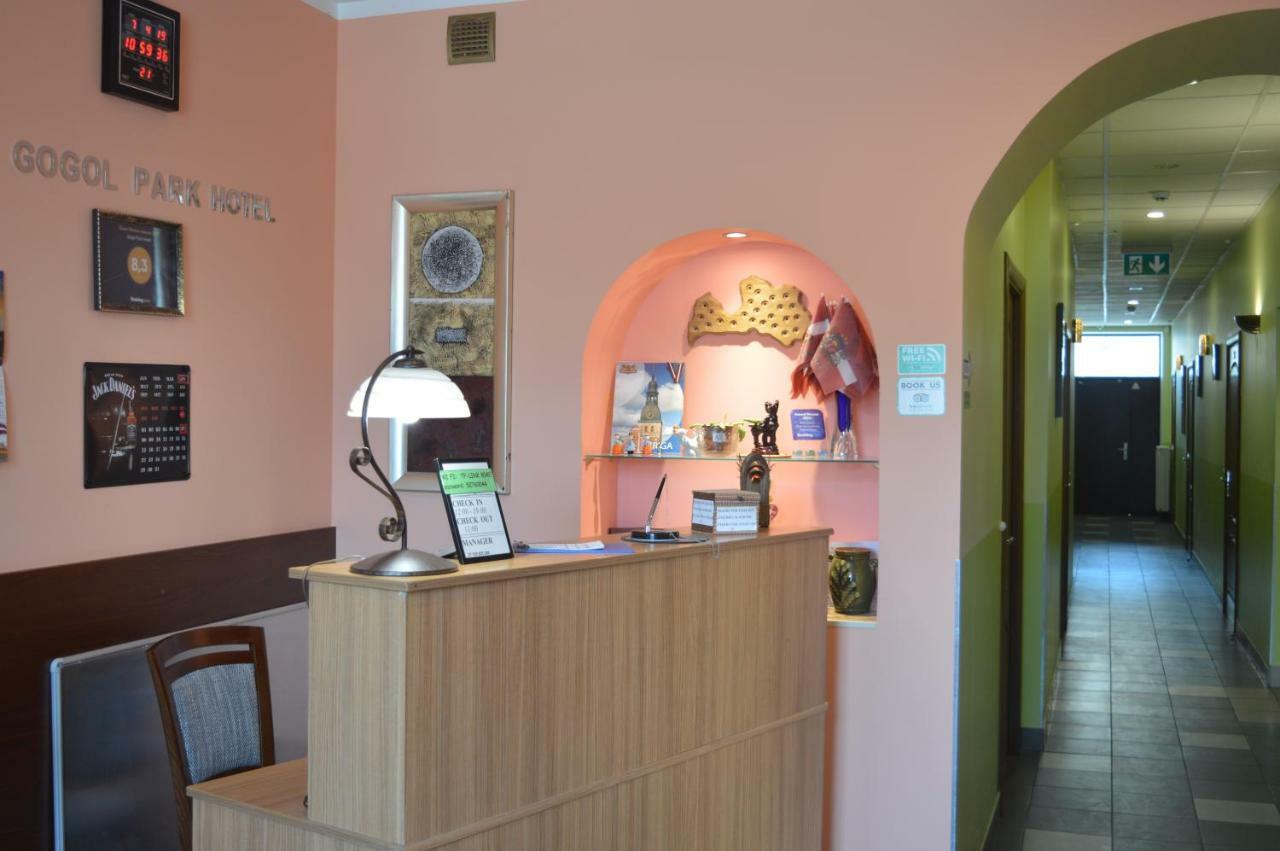 Gogol Park Hostel รีกา ภายนอก รูปภาพ