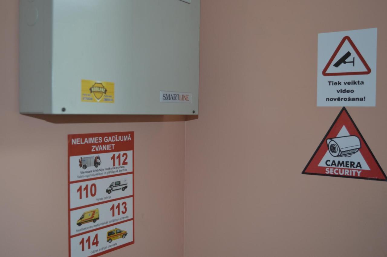 Gogol Park Hostel รีกา ภายนอก รูปภาพ